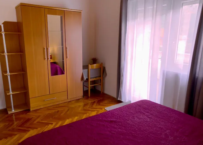Anna Ii * Baška