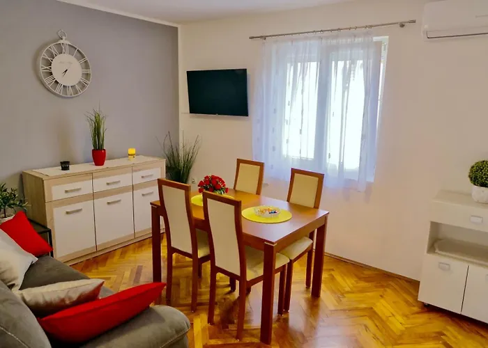 Anna Ii Apartament Baška
