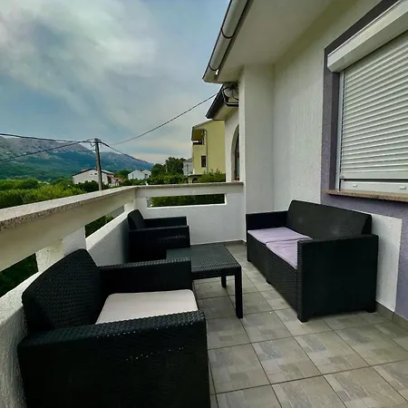 Anna Ii Apartman *